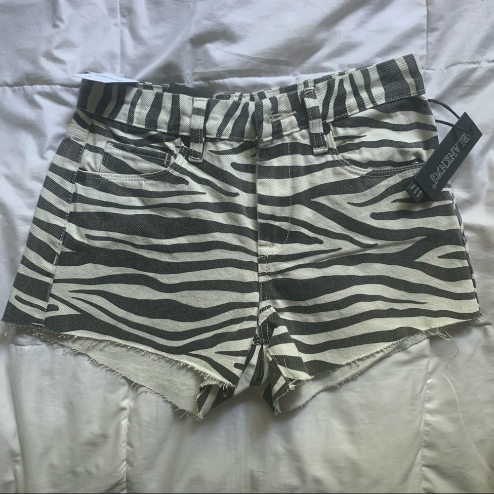 NWT Blank NYC zebra print vintage high rise short
